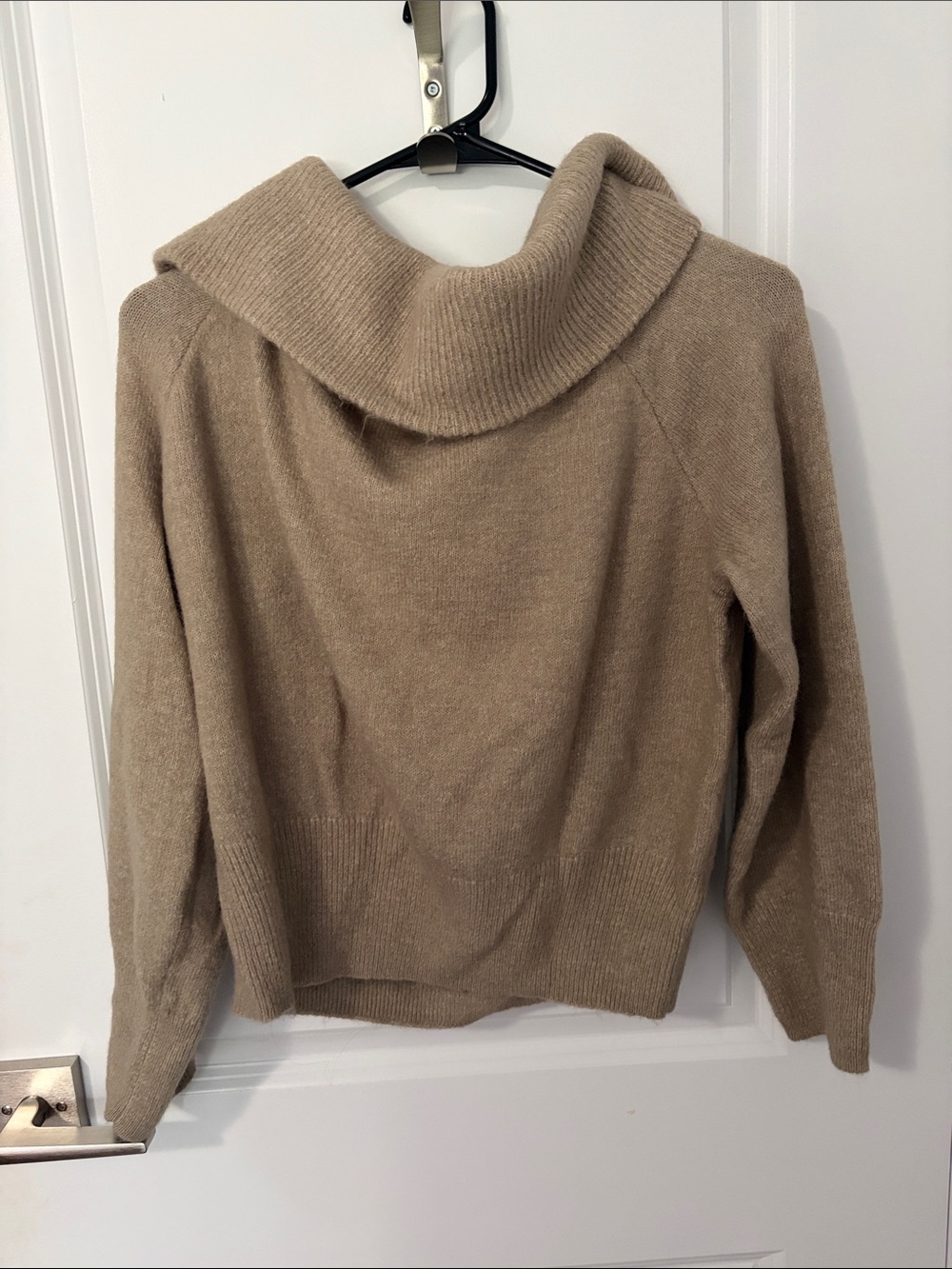 H&M Women's Off-Shoulder Taupe Knit Sweater